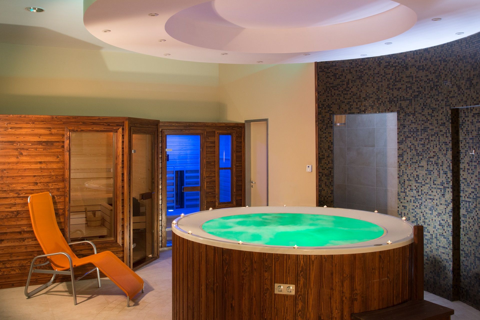 Előfoglalási kedvezmény: -25%!