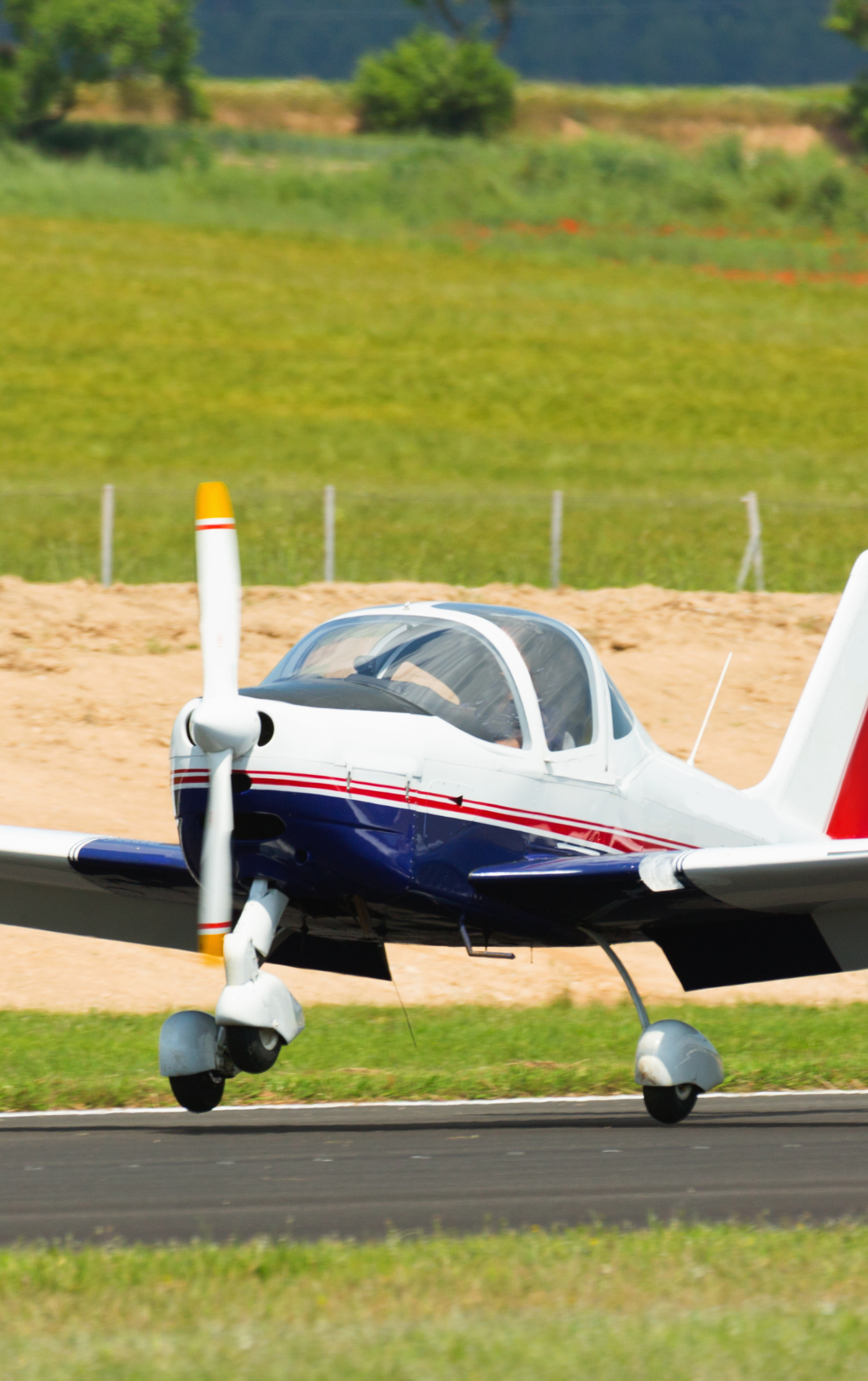 Sightseeing flight from Gödöllő